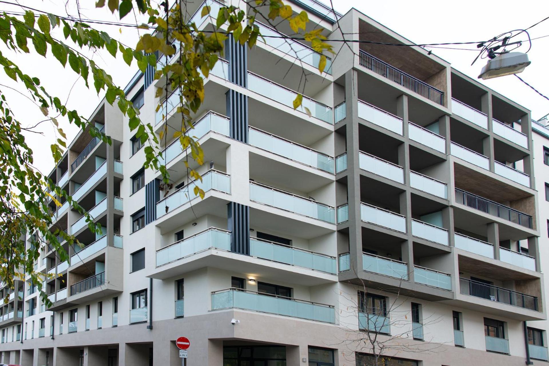 Westside Apartments By Urbanrent Budapest Luaran gambar